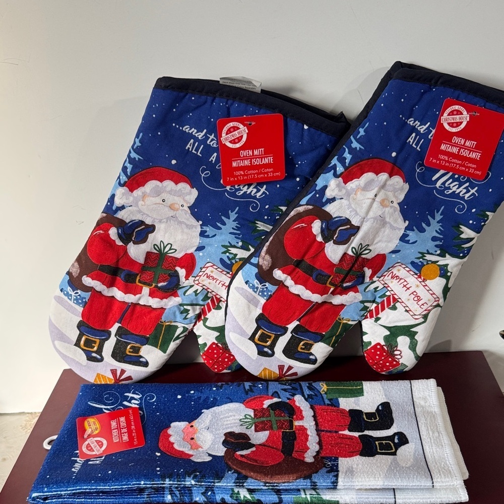 Santa Claus Themed Oven Mitt Set and a Matching towel